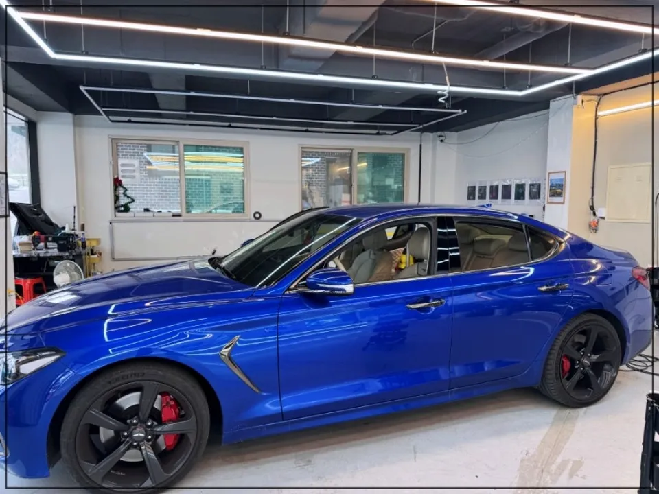 Genesis G70 ambient lighting installation result