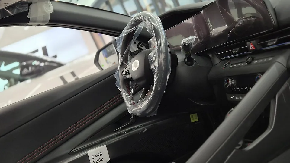 Hyundai ElantraのPPF施工事例｜費用目安と仕上がり 施工写真 2-1