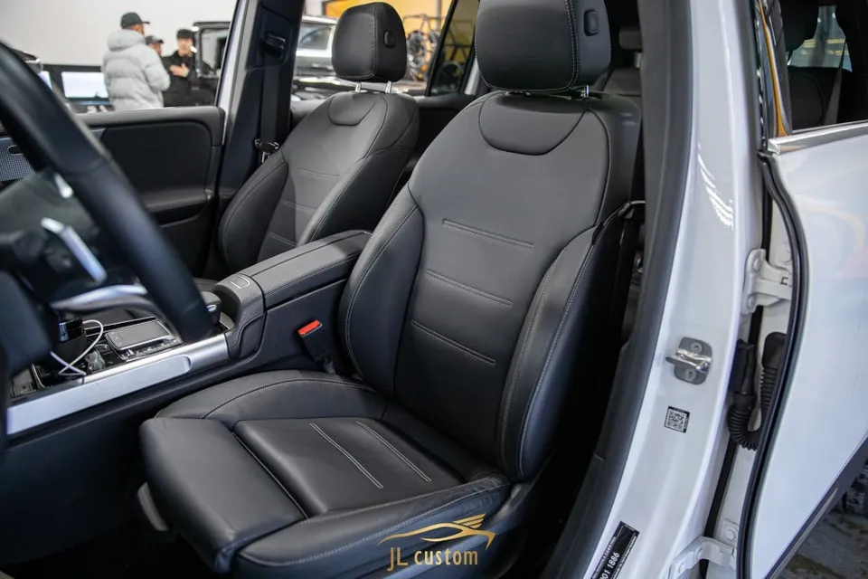 Mercedes-Benz EQB Ventilated & Heated Seats Review — Enhanced Com photo 2