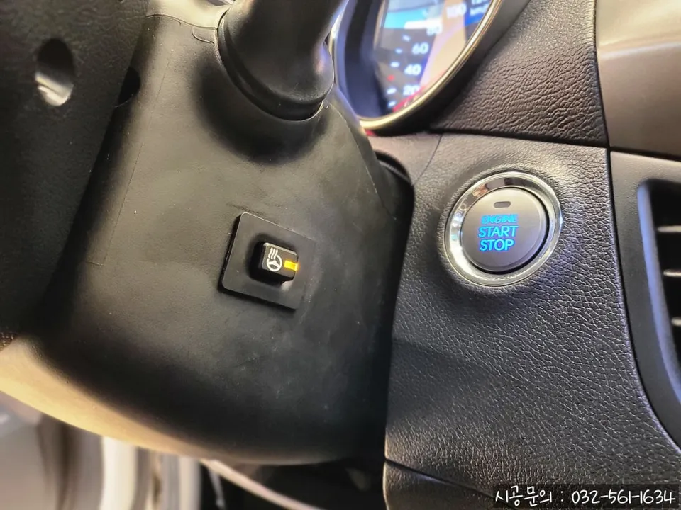 Hyundai Elantra MD steering wheel - Hyundai Elantra MD Steering Wheel Customization Review photo 4