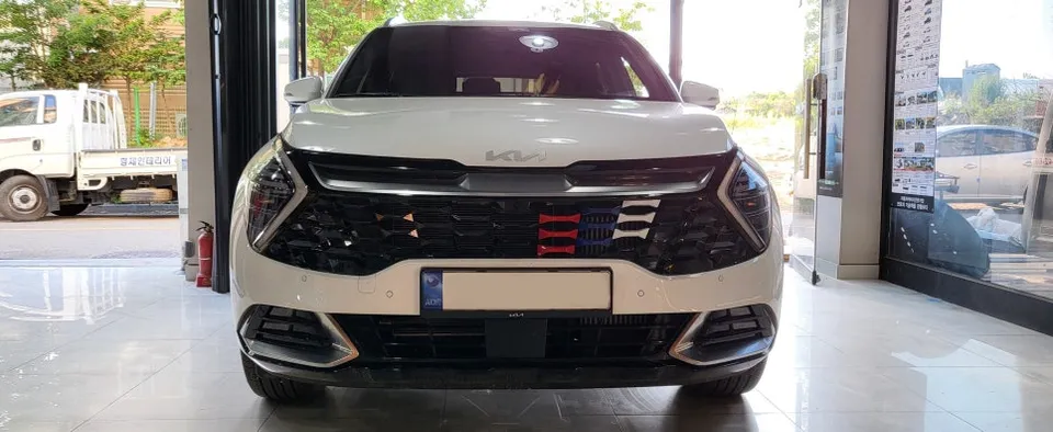 Kia Sportage NQ5 ambient lighting installation result