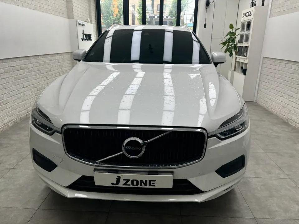 Volvo XC60 Window Tinting Review - Rayno Phantom II photo 4