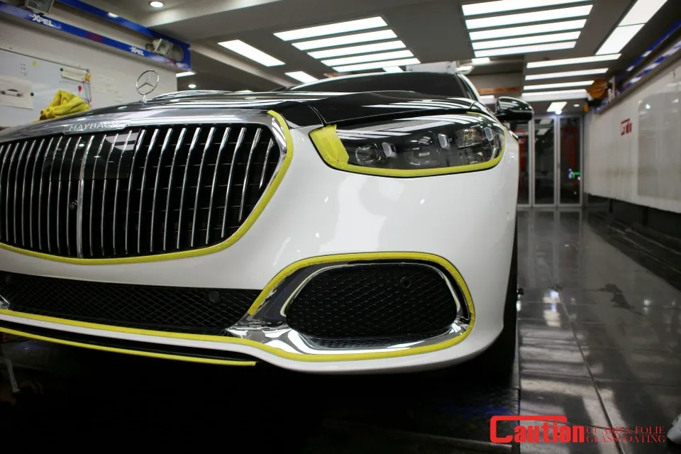Mercedes-Benz Maybach S580のカーラッピング事例|費用目安・仕上がり 施工写真 2-2
