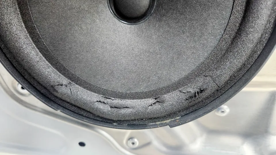 Mercedes-Benz E-Class W212 car audio - Mercedes-Benz E-Class W212 Car Audio Upgrade Review photo 5