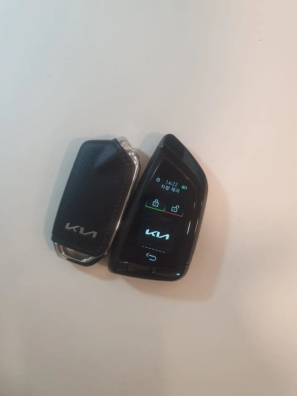 Kia Stinger oem options - Kia Stinger OEM Options Review — Display Key Upgrade Cost photo 3
