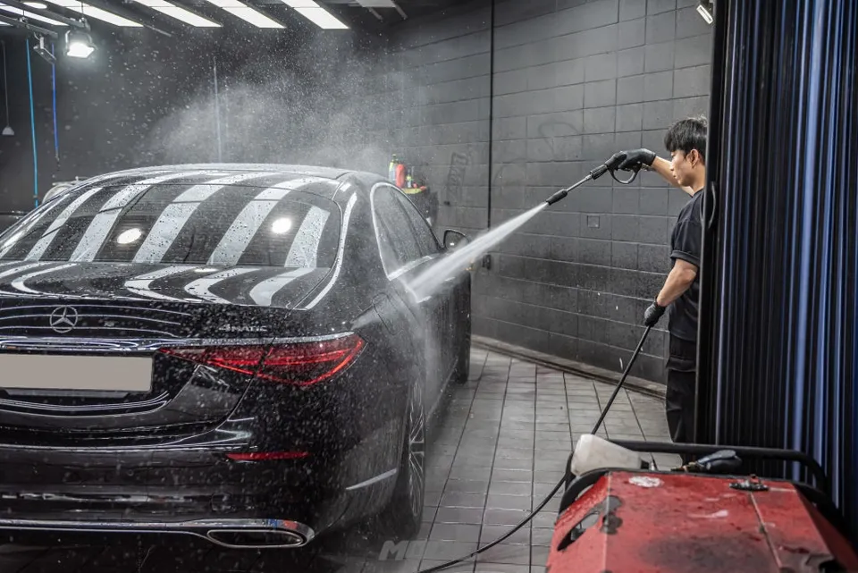 Mercedes-Benz S-Class W222 ceramic coating - Mercedes-Benz S-Class W222 Ceramic Coating Review photo 3