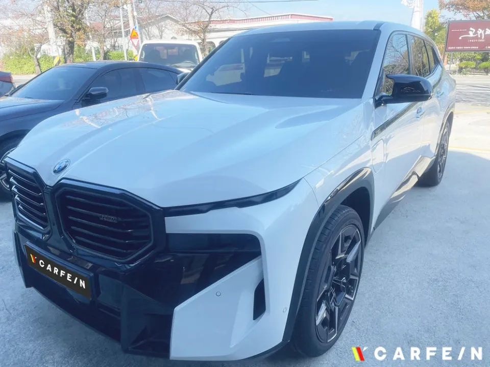 BMW XM body kit installation result