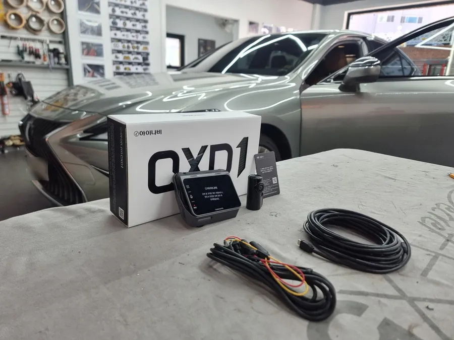 Lexus ES 300h dash cam - Lexus ES 300h Dash Cam Installation Review photo 5