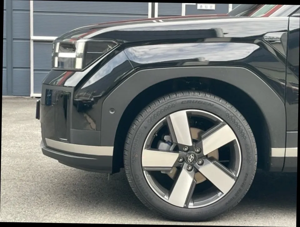 Hyundaiのホイールリペア・塗装事例 施工写真 3-1