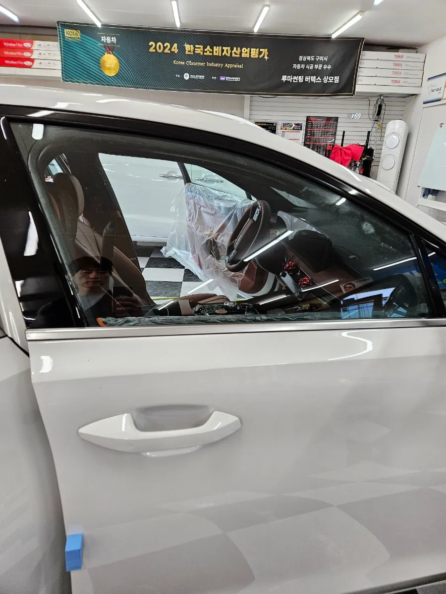 Kia K8のカーフィルム施工事例|費用目安と仕上がり 施工写真 2-1