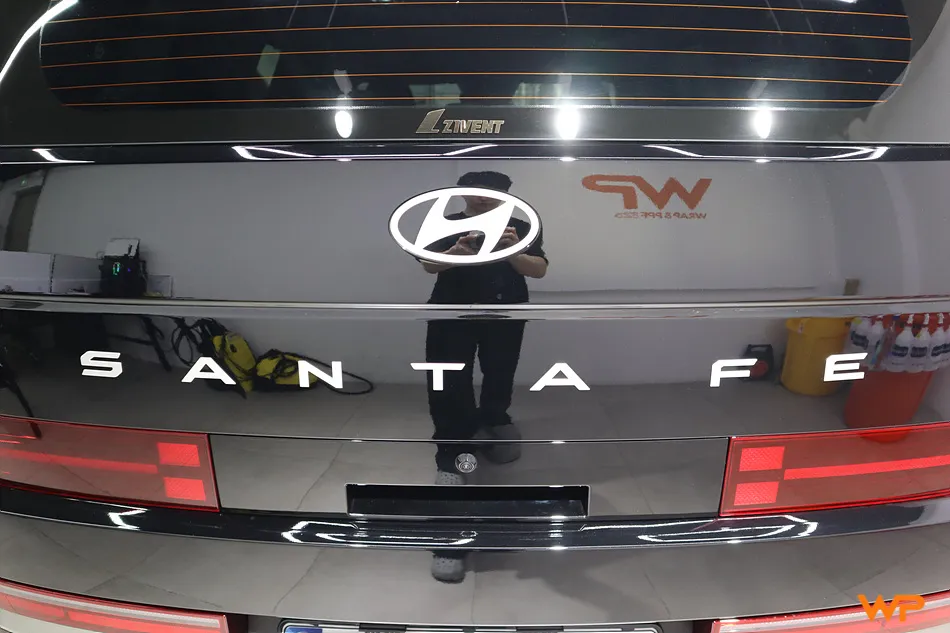 Hyundai Santa Fe MX5 vinyl wrap - Hyundai Santa Fe MX5 Vinyl Wrap Review: Cost & Results photo 4