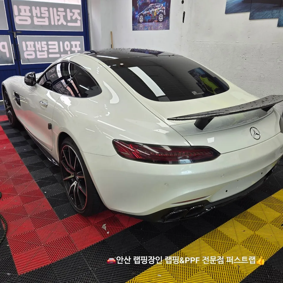 Mercedes-Benz AMG GTのカーラッピング事例|費用目安・仕上がり 施工写真 1-3