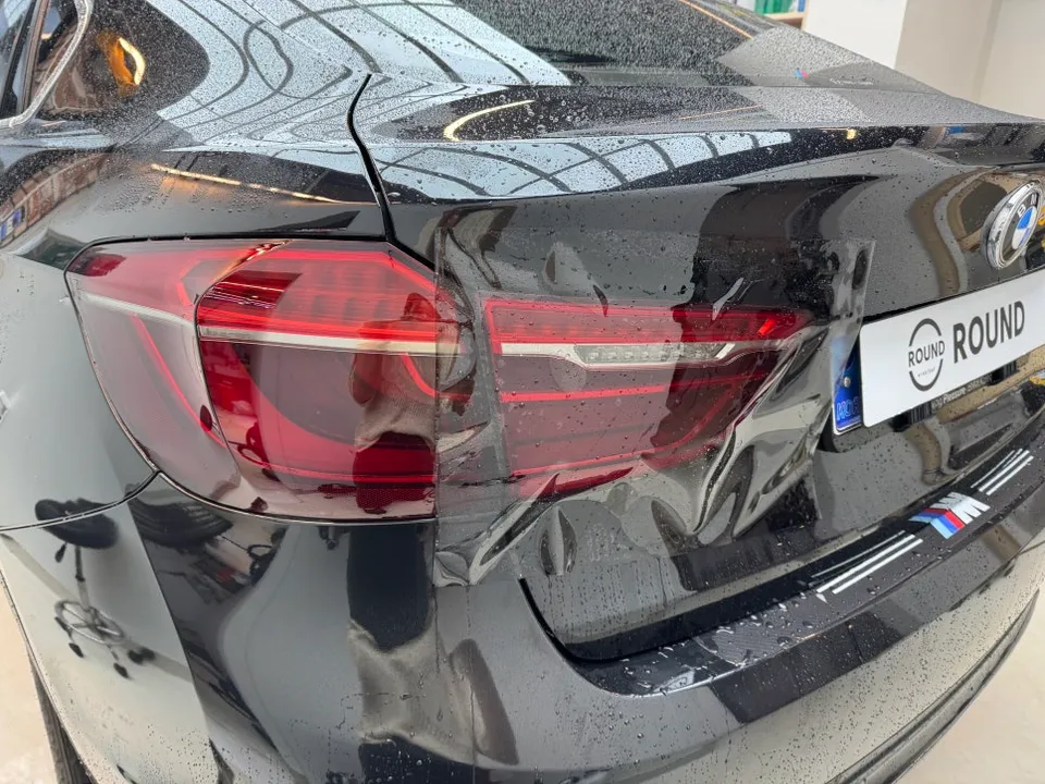 BMW X6 PPF施工事例｜ライトスモークフィルム 施工写真 1-2