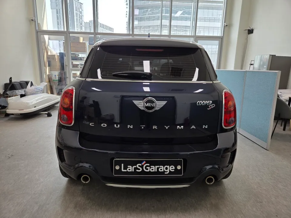 MINI Countryman R60 lighting upgrade - MINI Countryman R60 Union Jack Tail Light Upgrade Review photo 2