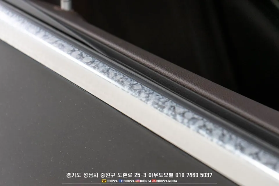 Mercedes-Benz CLS C257 Vinyl Wrap Review: Cost & Results photo 2
