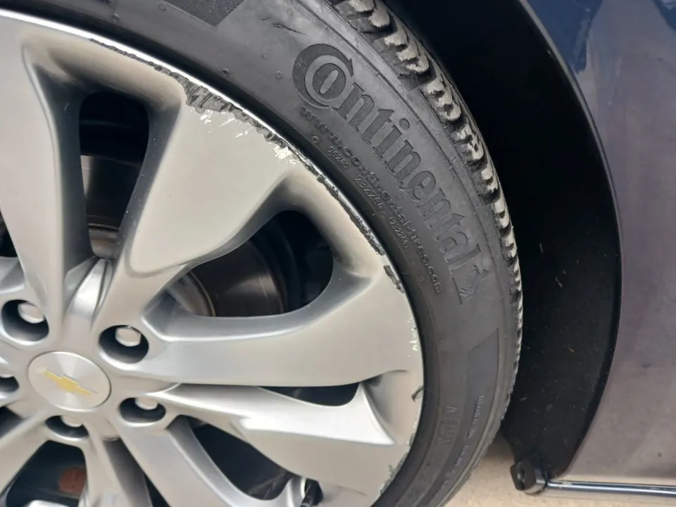 BMWのホイールリペア・塗装事例 施工写真 4-1