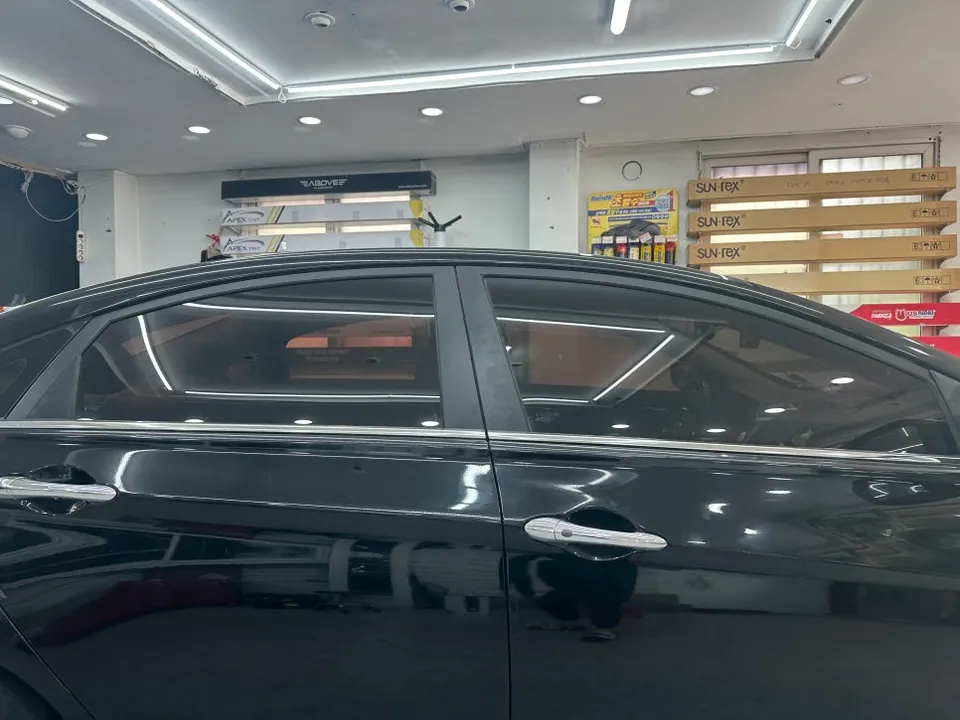 Hyundai Sonataのカーフィルム施工事例|費用目安・仕上がり 施工写真 3-1