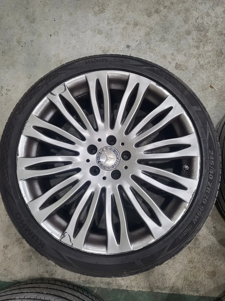 Mercedes-Benz S-Class Maybach wheel repair - Mercedes-Benz S-Class Maybach Wheel Repair Review photo 2