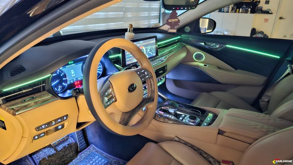 Hyundai K900 ambient lighting - Hyundai K900 Ambient Lighting Review - Enhanced Interior Mood photo 4