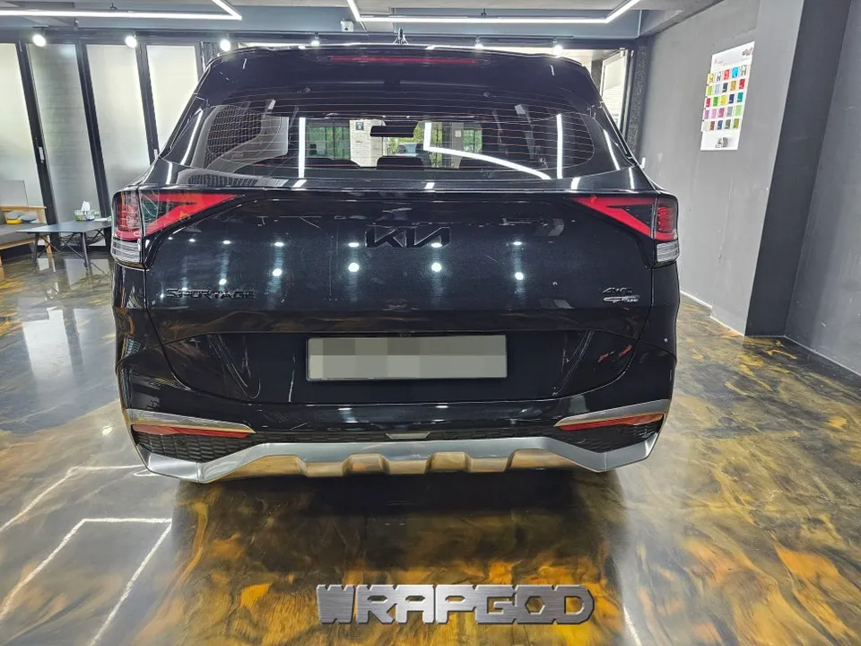 Kia Sportage NQ5のカーラッピング事例|費用目安・仕上がり 施工写真 1-2