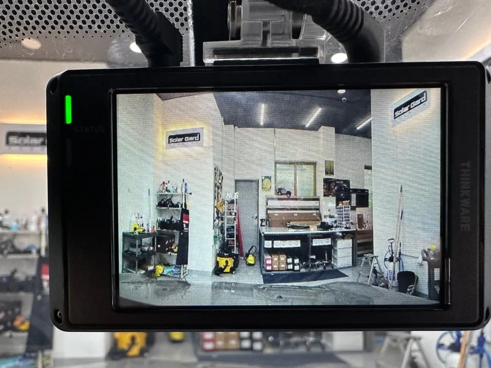 MINI Coupeのドラレコ取付事例｜費用目安・仕上がり 施工写真 3-3