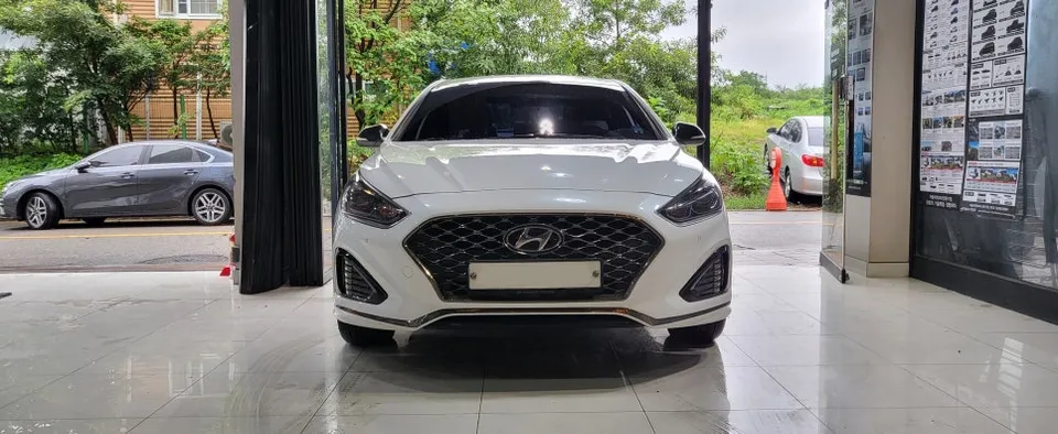 Hyundai Sonata lighting upgrade installation result
