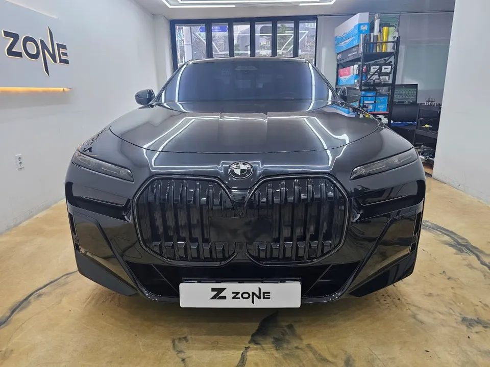 BMW 7 Series G70 PPF施工事例|韓国での実例 施工写真 3-1