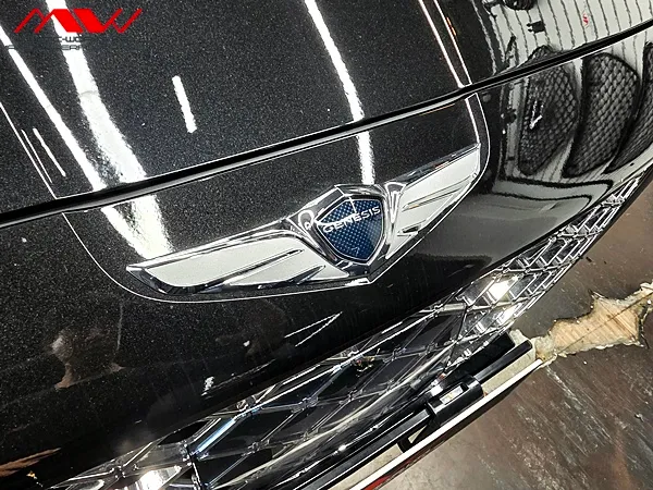 Genesis G90のカーラッピング事例|費用目安・仕上がり 施工写真 1-1