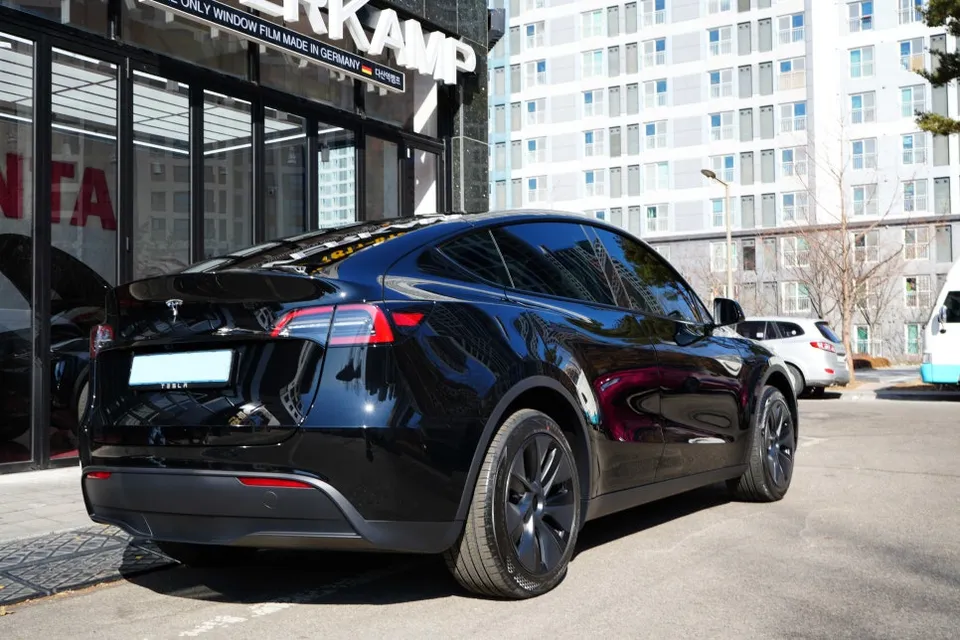 Tesla Model Y Juniper new car package - Tesla Model Y Juniper New Car Package Review — Enhanced Protectio photo 3