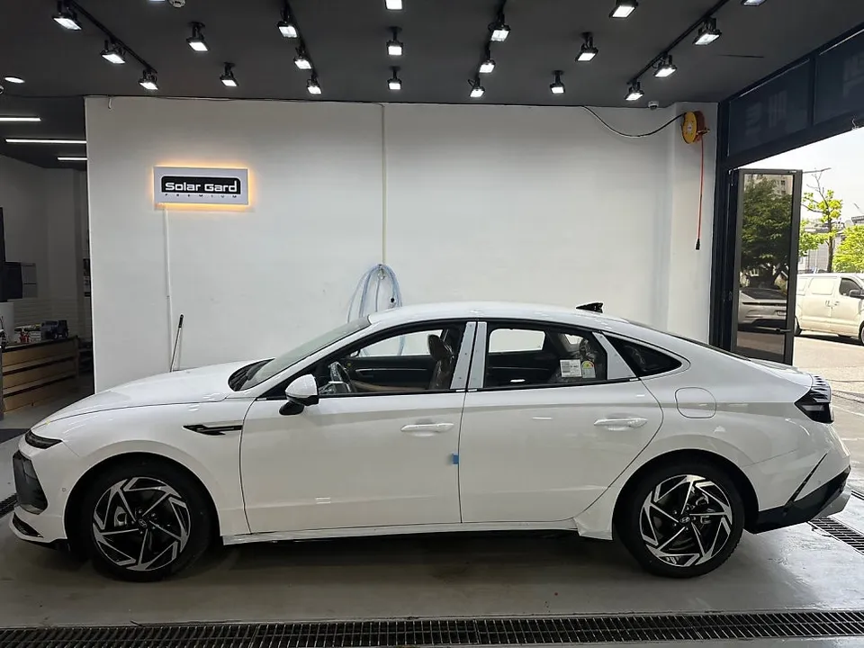 Kia Carnival PPF施工事例｜費用目安と仕上がり 施工写真 2