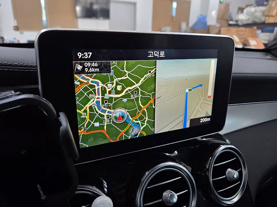 Mercedes-Benz GLC X253のカーオーディオ施工事例 施工写真 3-2