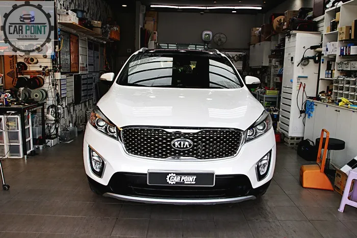 Kia Sorentoのカーフィルム施工事例｜費用目安・仕上がり 施工写真 2-1