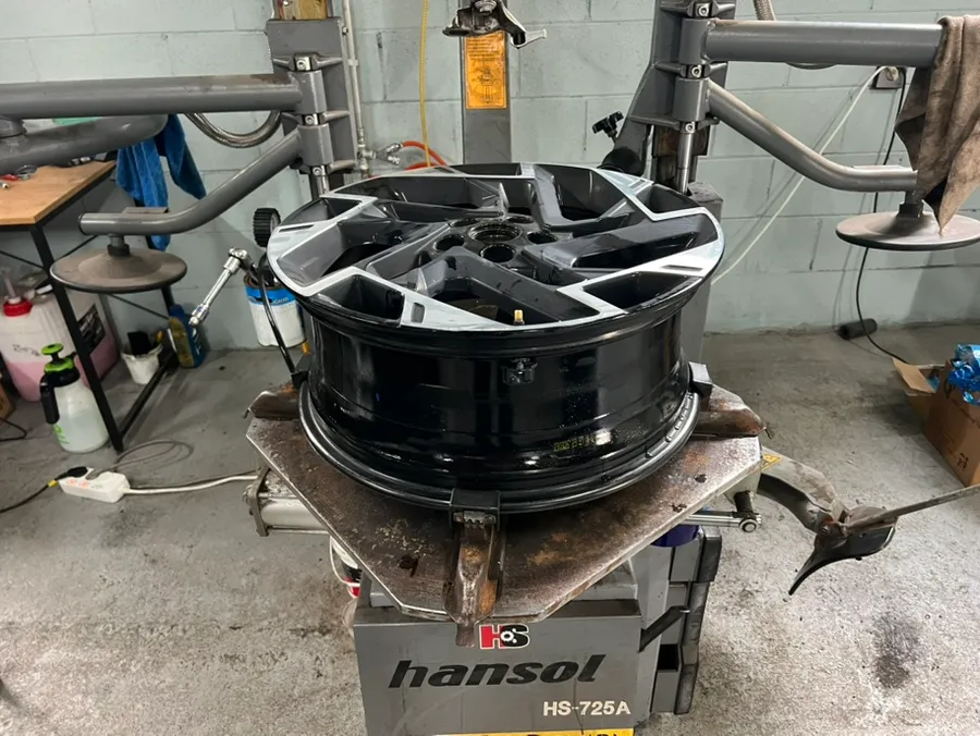 Kia Sportage wheel repair - Kia Sportage Wheel Repair Review — Restored to Perfection photo 4