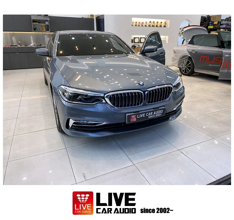 BMW 5 Series G30のAndroid Auto・CarPlay取付事例 施工写真 1-1
