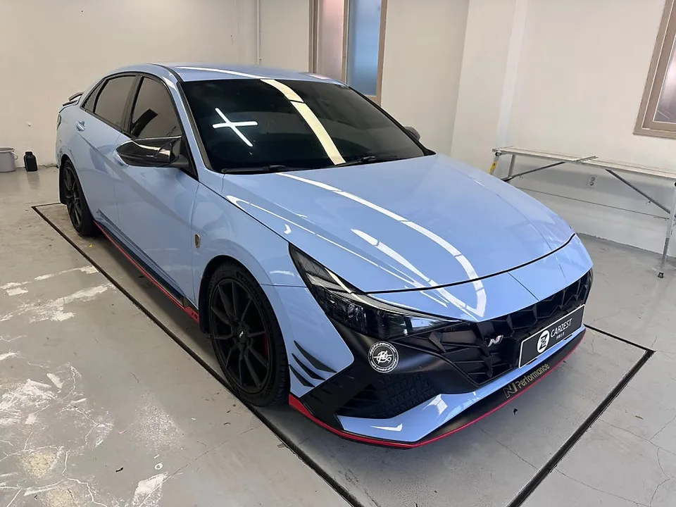 Hyundai Elantra Nのカーラッピング事例 施工写真 2
