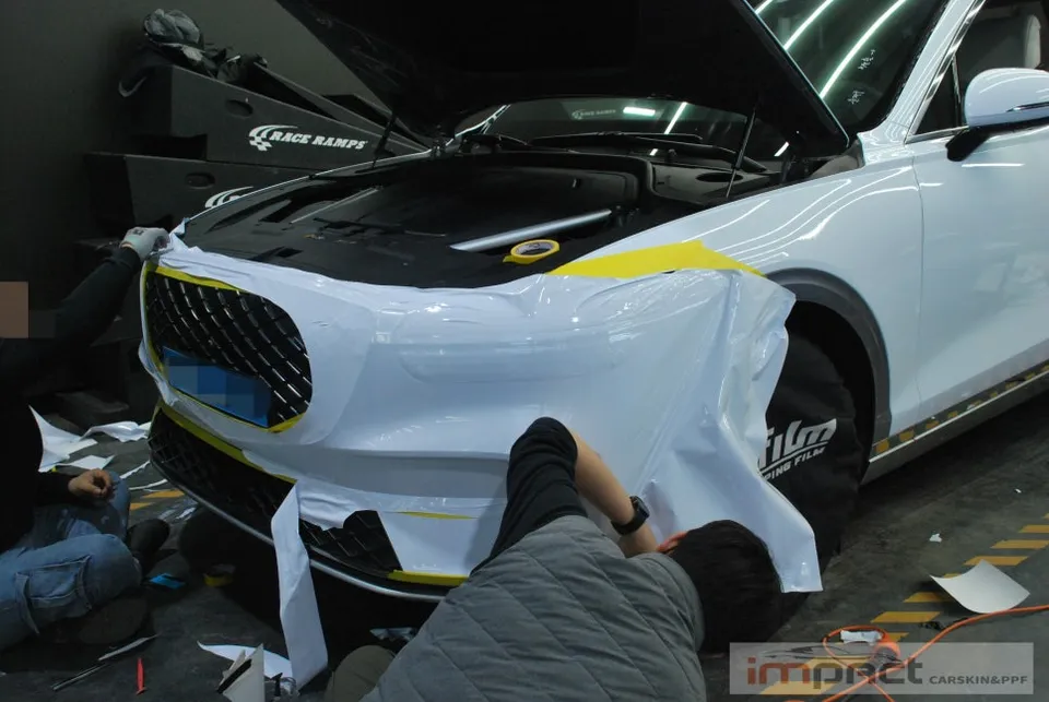 Genesis GV70のカーラッピング事例|費用目安・仕上がり 施工写真 2-1