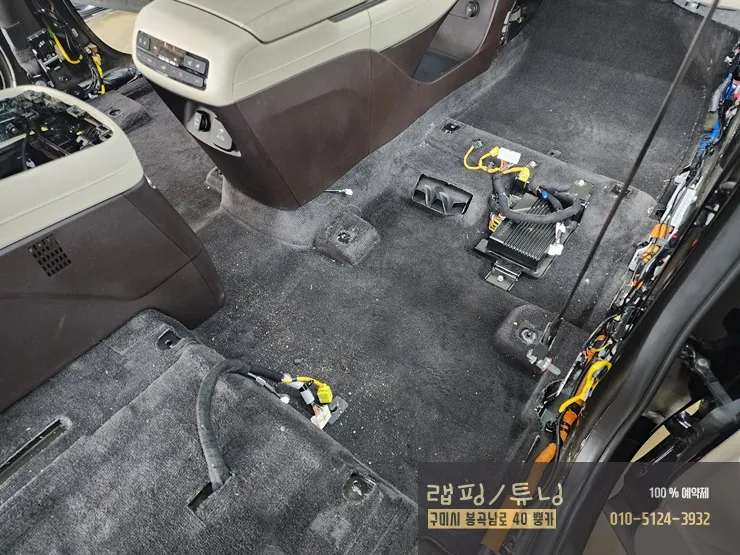 Hyundai Palisadeのカーラッピング事例 施工写真 2-2