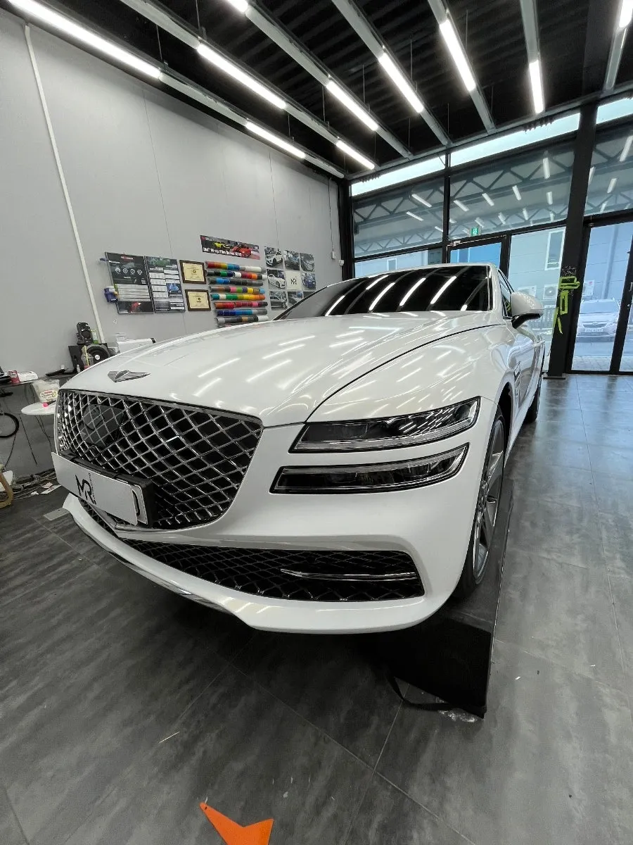 Genesis G80のカーラッピング事例｜費用目安・仕上がり 施工写真 3-3