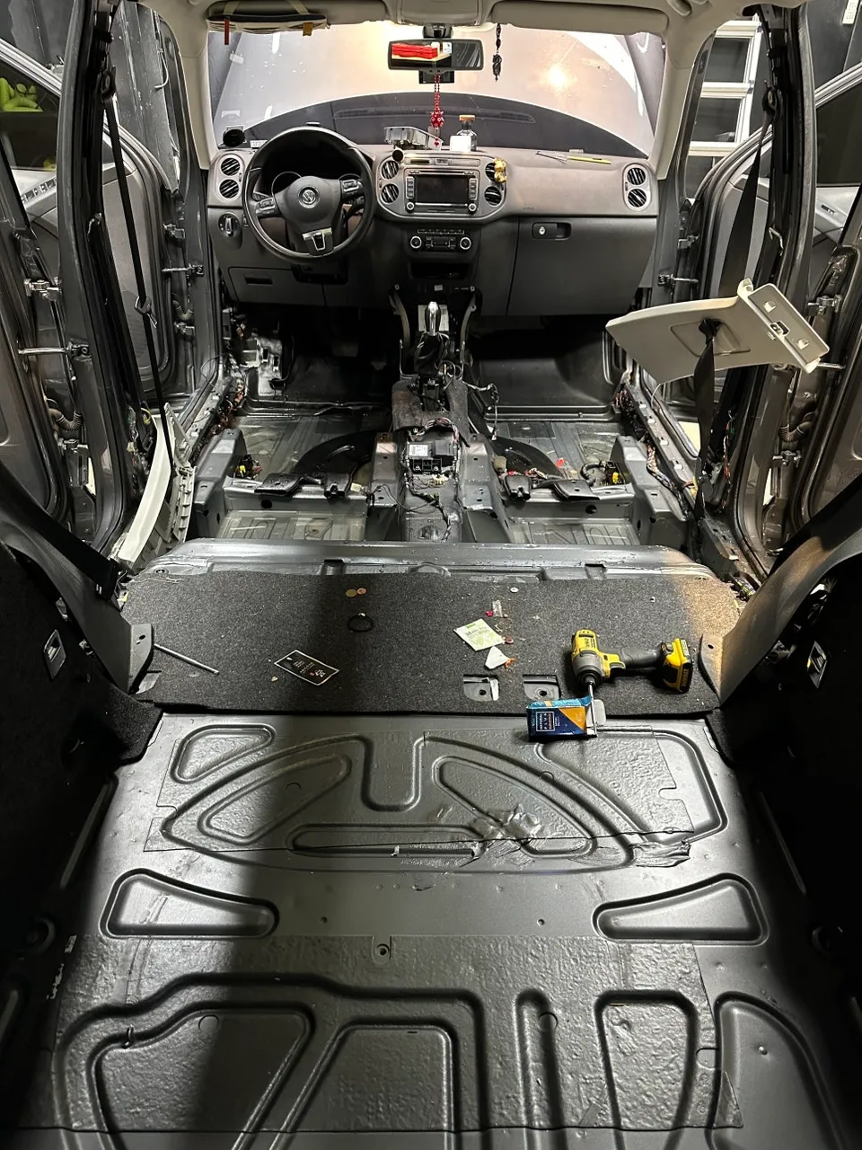 Volkswagen Tiguan paint correction - Volkswagen Tiguan Paint Correction Review photo 4