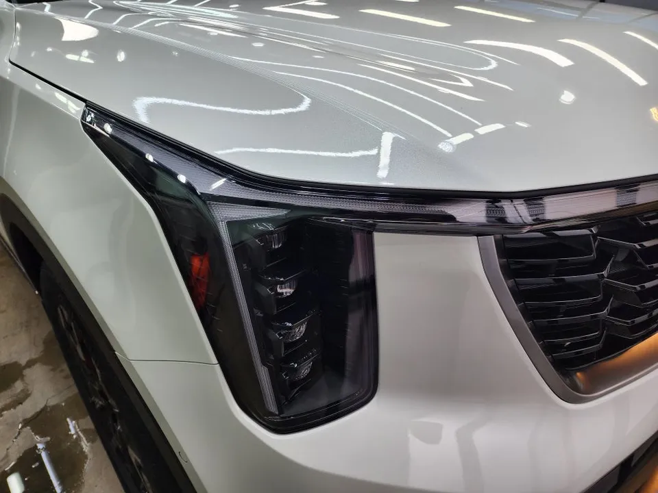 BMW X5のPPF施工事例|韓国でのリアルな仕上がり 施工写真 2-3
