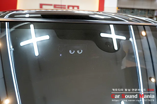 MINI MINI Cooperのドライブレコーダー取付事例 施工写真 2-2