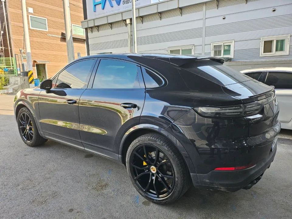 Porsche Cayenne Wheel Repair & Painting Review — Under $40 After