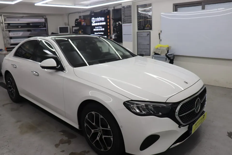 Mercedes-Benz E-Class window tinting - Mercedes-Benz E-Class Window Tinting Review - Sunset Film photo 3