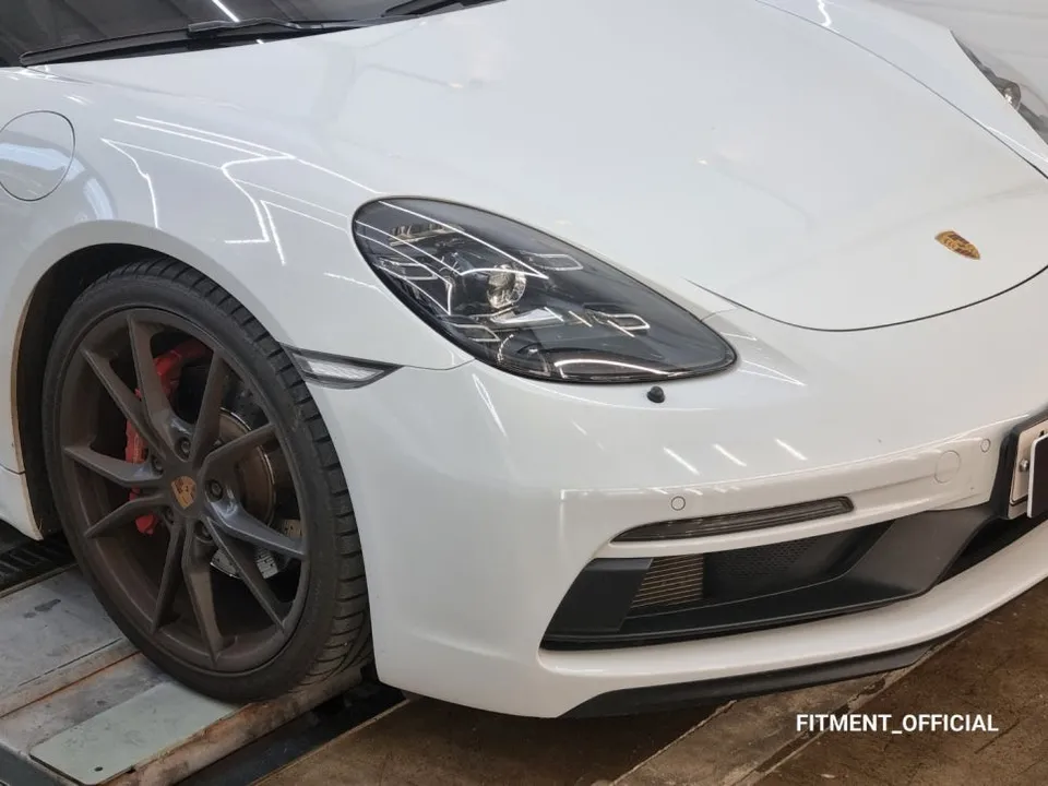 Porsche 718 Boxster GTS exhaust upgrade - Porsche 718 Boxster GTS Performance Upgrade Review photo 3