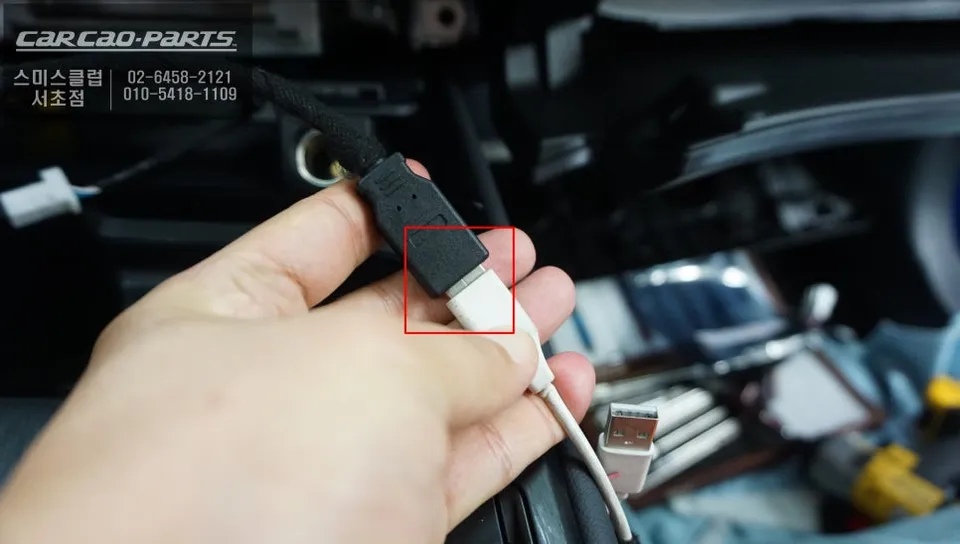 Lexus UX 250h android head unit - Lexus UX 250h CarPlay Retrofit Review: Before & After photo 7