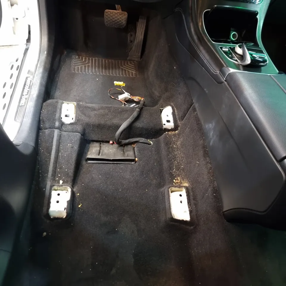 Mercedes-Benz GLC Coupe seat ventilation - Mercedes-Benz GLC Coupe Seat Climate Upgrade Review photo 4