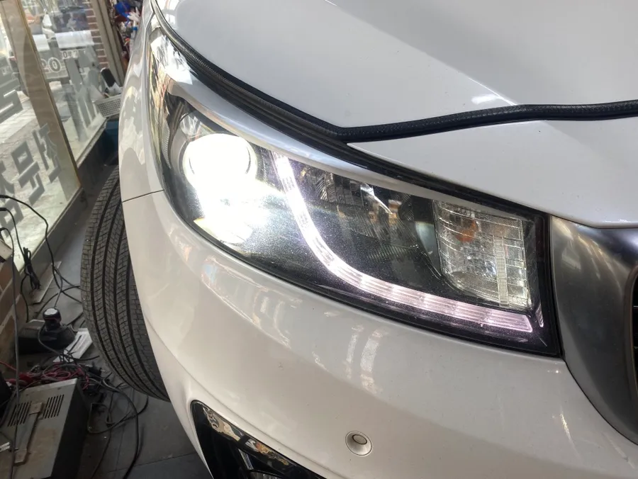 Kia Carnival KA4 lighting upgrade - Kia Carnival KA4 Lighting Upgrade Review: Brighter Vision photo 4