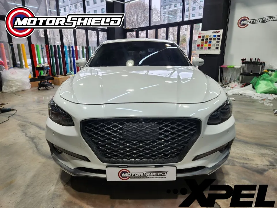 Hyundai Azeraのカーフィルム施工事例|費用目安と仕上がり 施工写真 2-1
