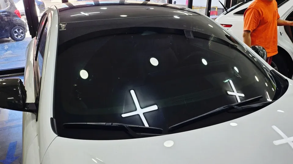 Hyundai Azera window tinting - Hyundai Azera Window Tinting Review — Enhanced Heat Rejection photo 4