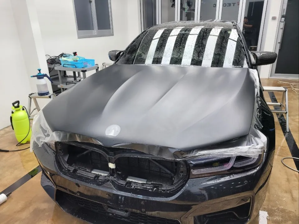 BMW M5のPPF施工事例｜無光フィルムで高級感アップ 施工写真 5